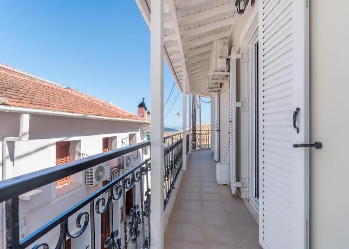 Vretto's Meganisi Apartment